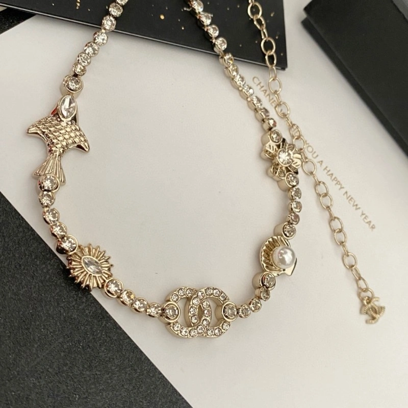 Supportive Chanel Necklaces 219054