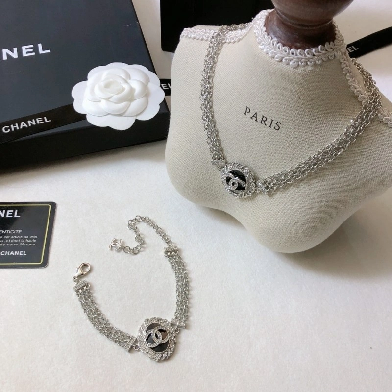 Chanel Necklaces UrbanChic 219039
