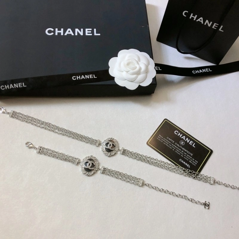 Chanel Necklaces UrbanChic 219039