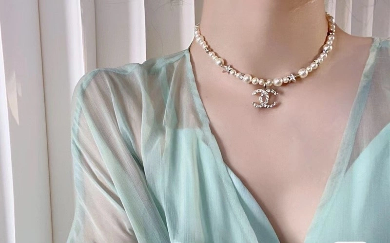 Refined Chanel Necklaces 219033