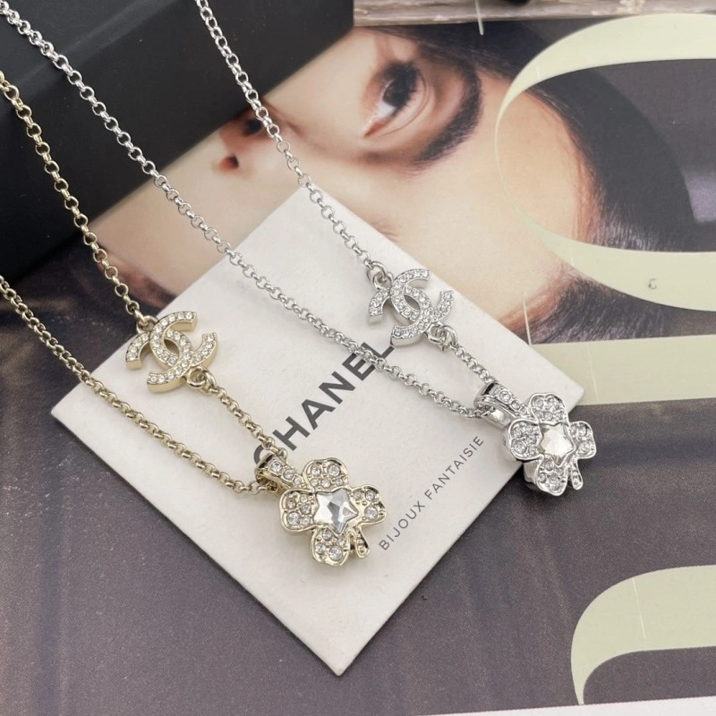 Tailored Chanel Necklaces 219016
