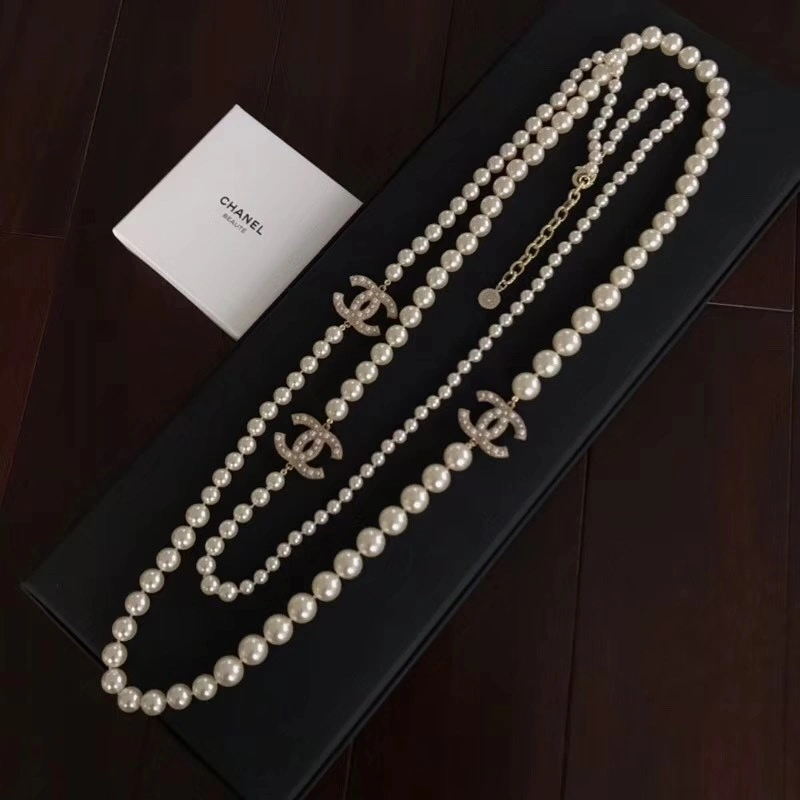 Chanel Necklaces Resilient 219000