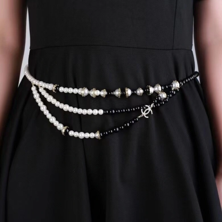 Classic Chanel Necklaces 219006