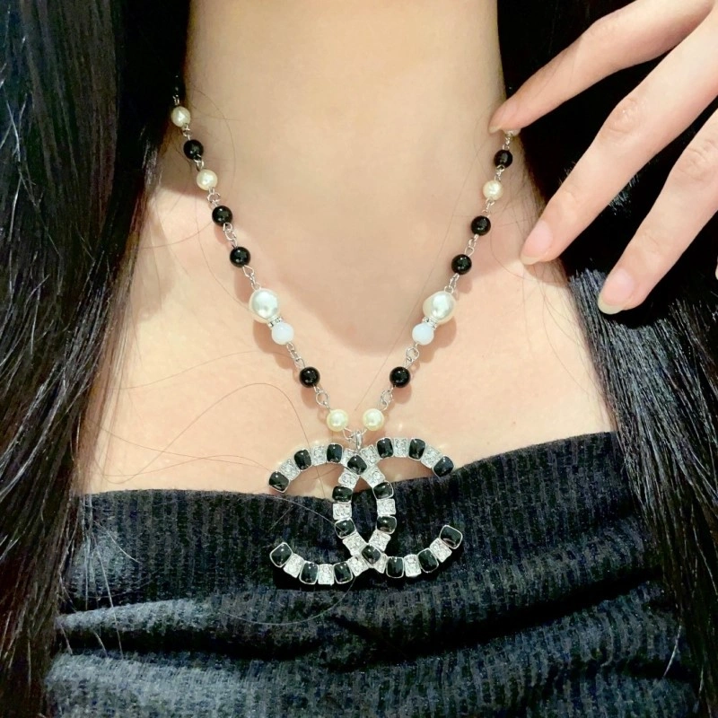 Chanel Necklaces Lightweight 219146