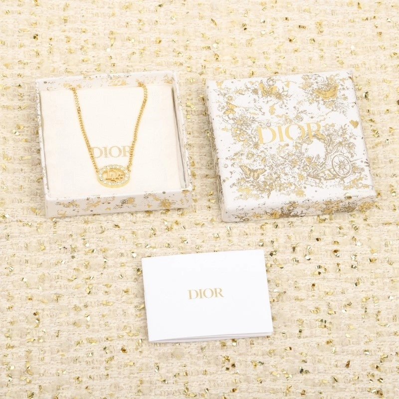 Lightweight Chanel Necklaces 219002