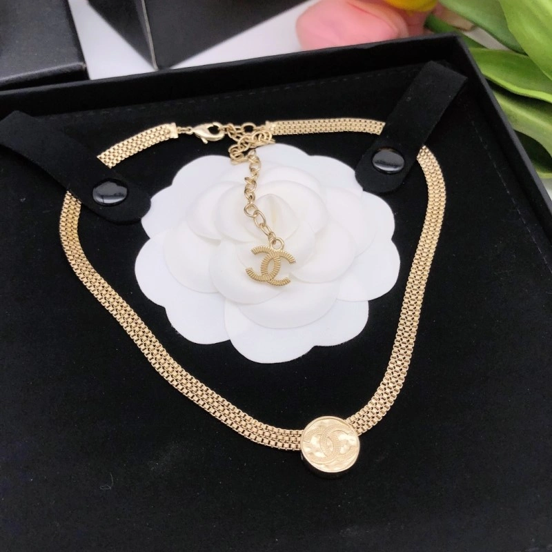 Chanel Necklaces SmoothTexture 218971