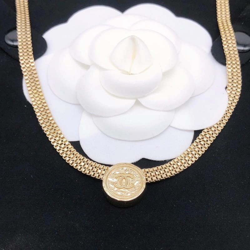 Chanel Necklaces SmoothTexture 218971