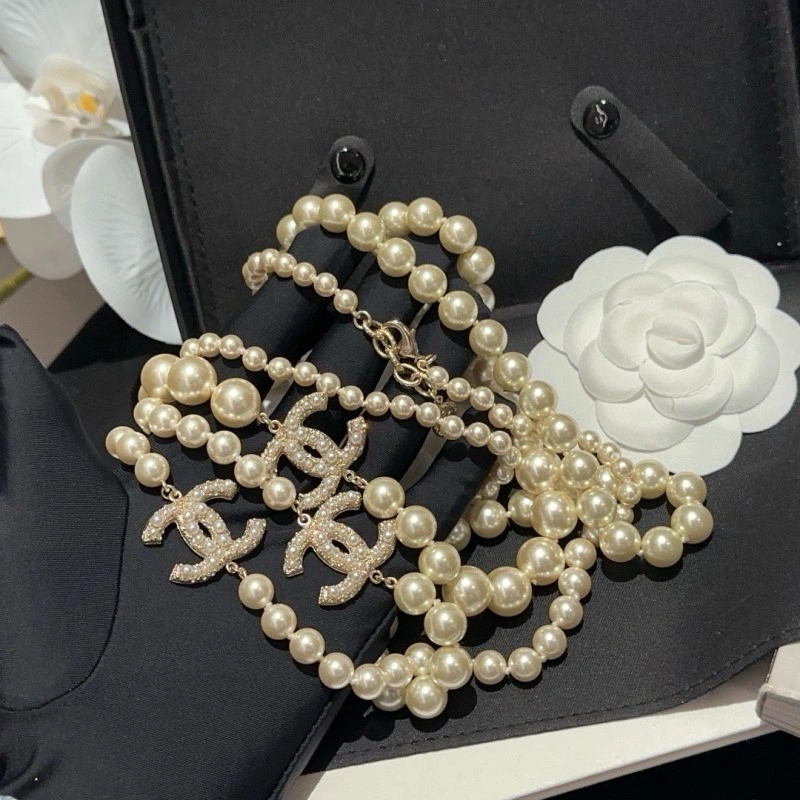 RelaxedFit Chanel Necklaces 218960