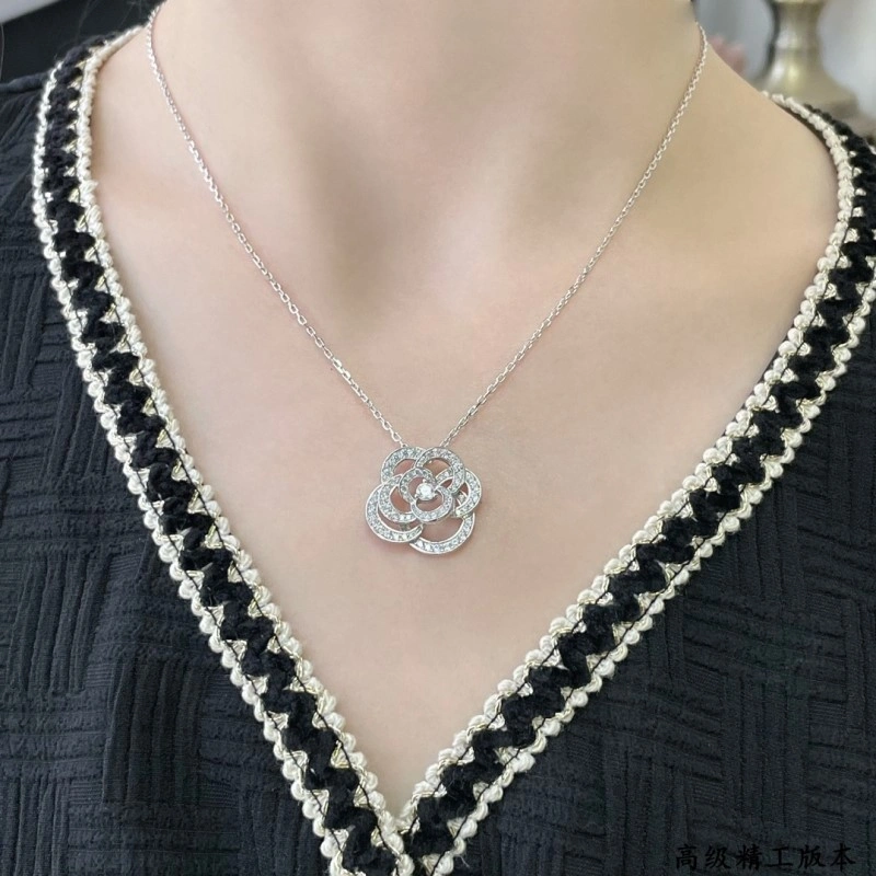 Original Chanel Necklaces 218973