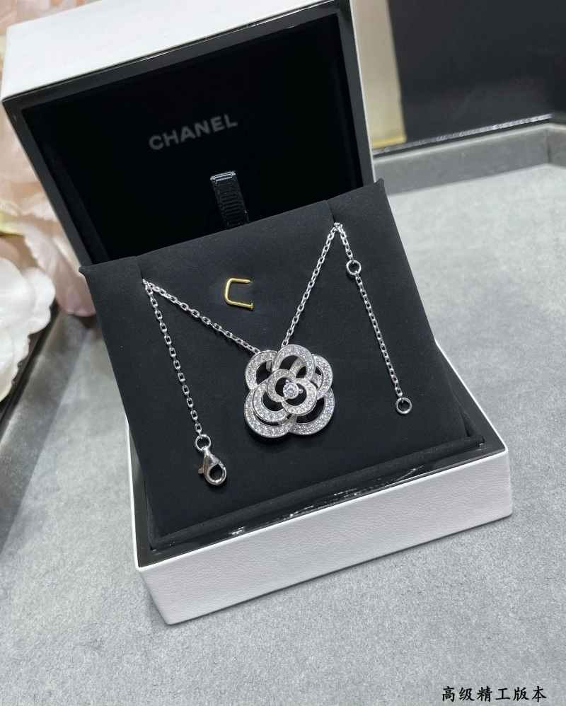 Original Chanel Necklaces 218973