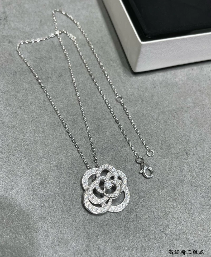 Original Chanel Necklaces 218973