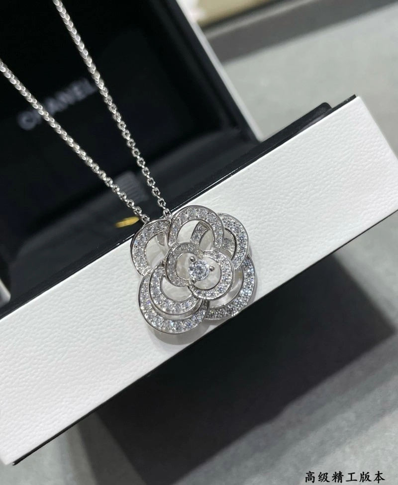 Original Chanel Necklaces 218973