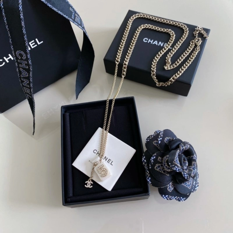SoftTouch Chanel Necklaces 218922