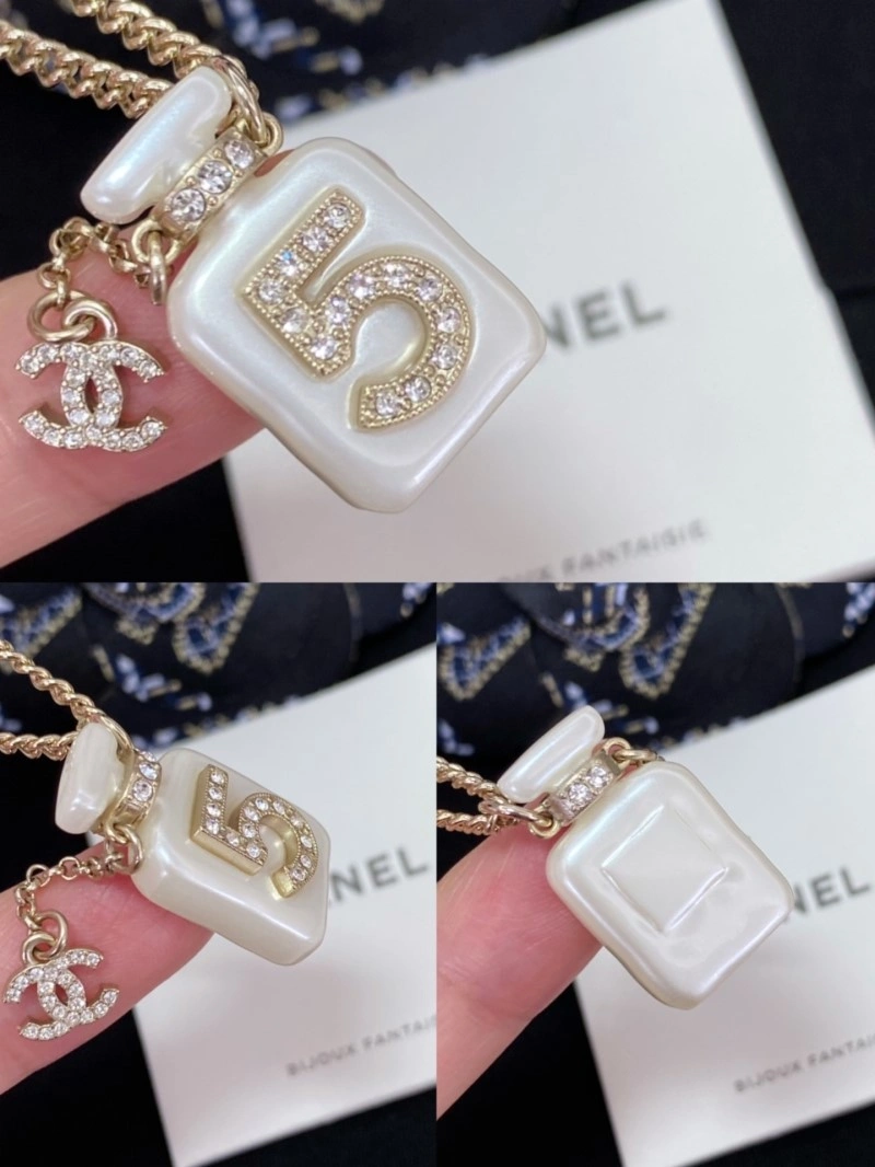 SoftTouch Chanel Necklaces 218922