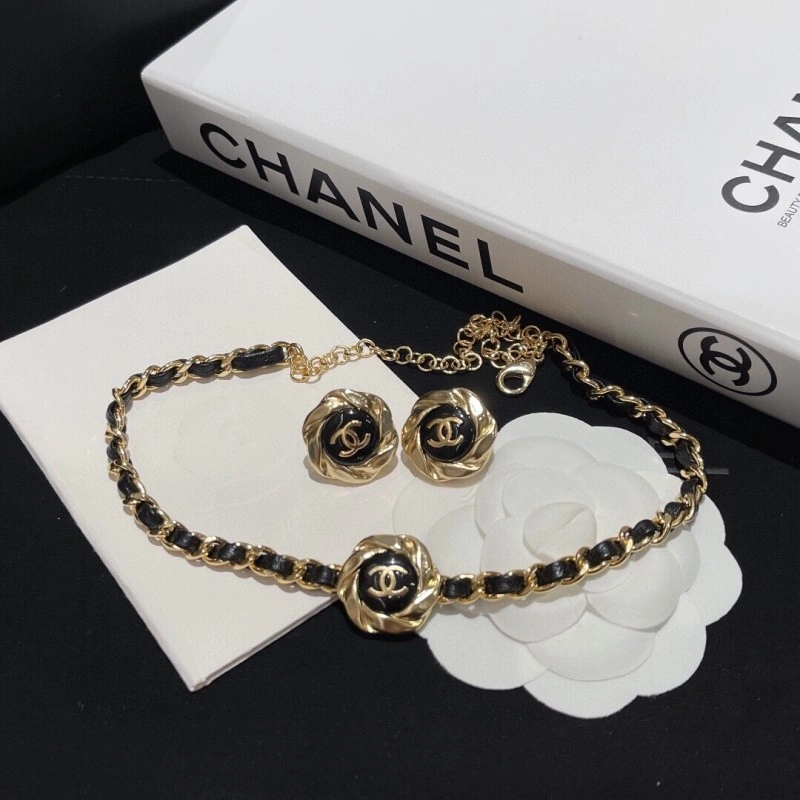 Chanel Necklaces Versatile 218933