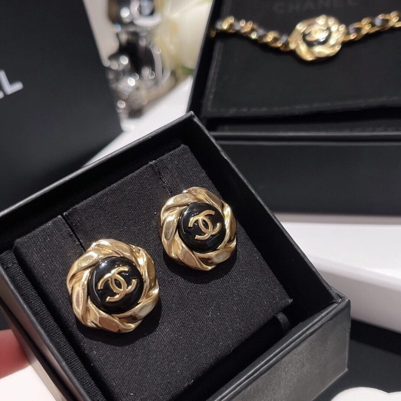 Chanel Necklaces Versatile 218933