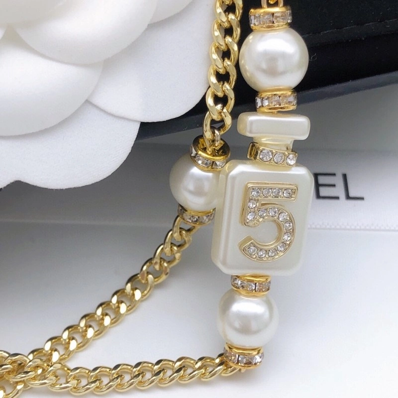 Chanel Necklaces Sporty 218927