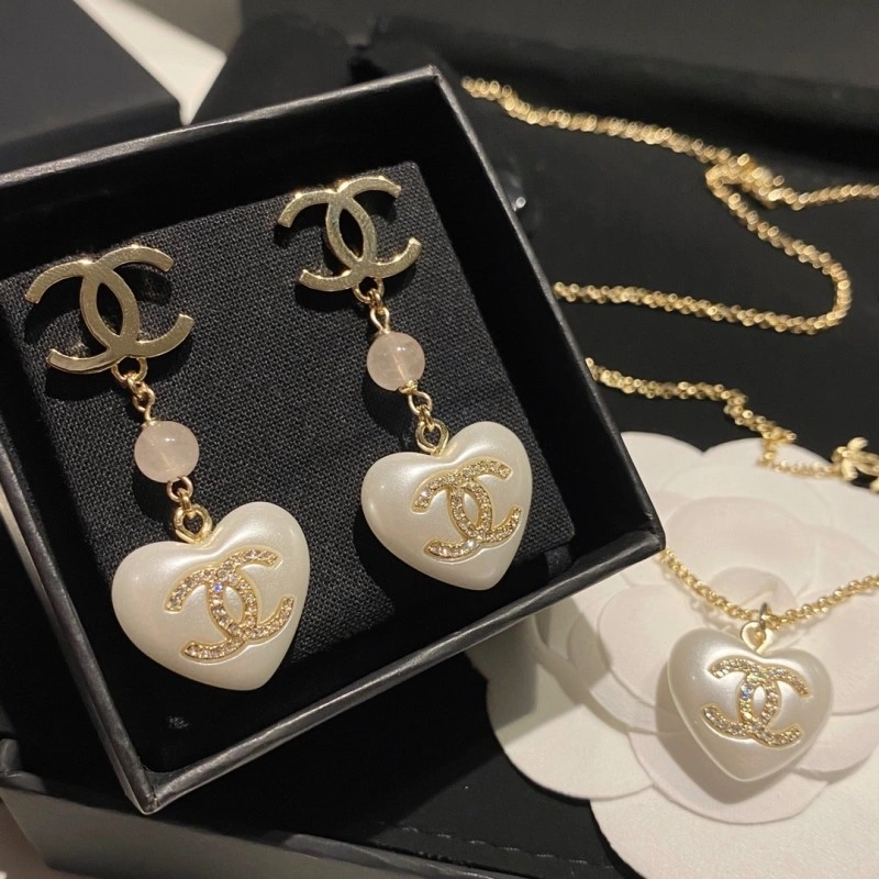 Chanel Necklaces ZipUp 218925