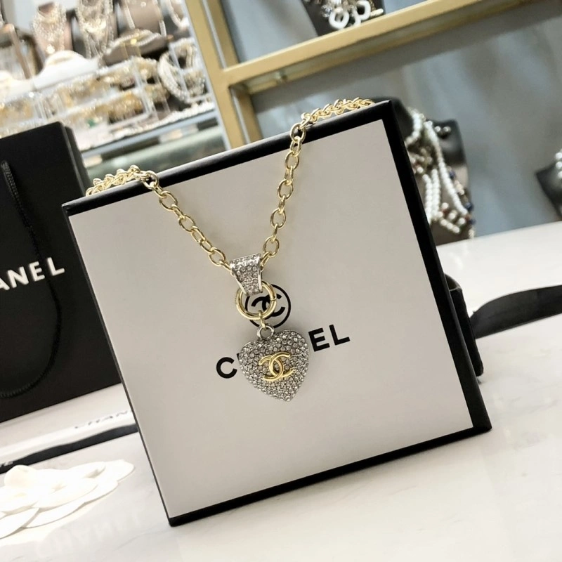 Colorful Chanel Necklaces 218940