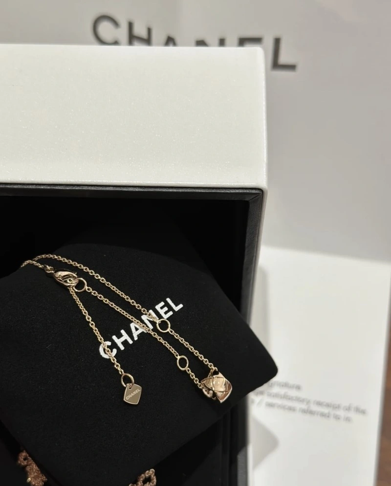 TravelReady Chanel Necklaces 218915