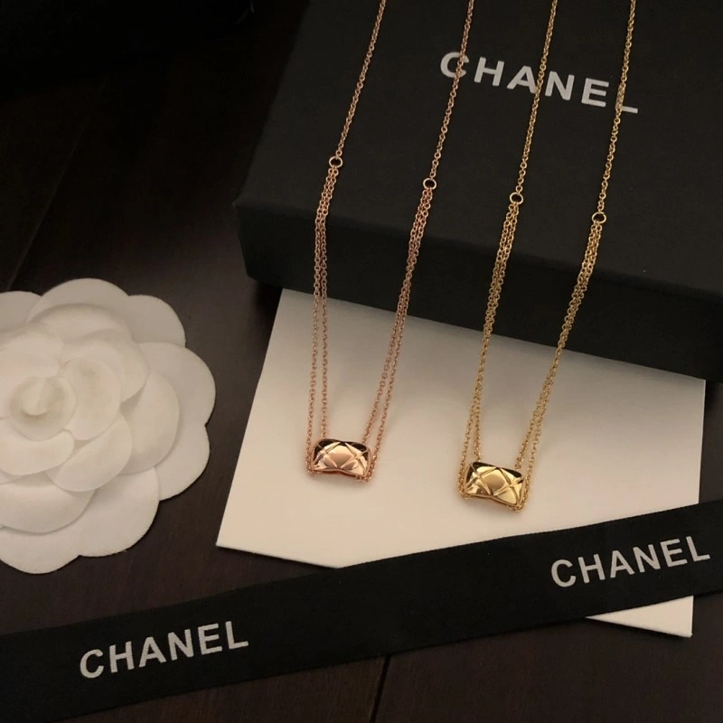 Effortless Chanel Necklaces 218923