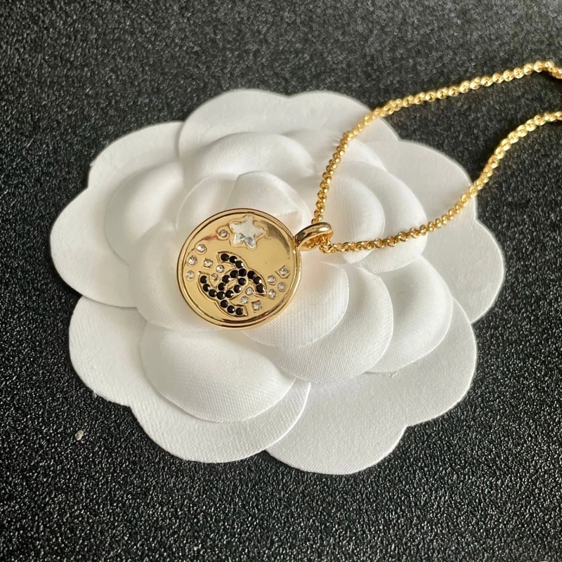 Chanel Necklaces Stretchable 218918