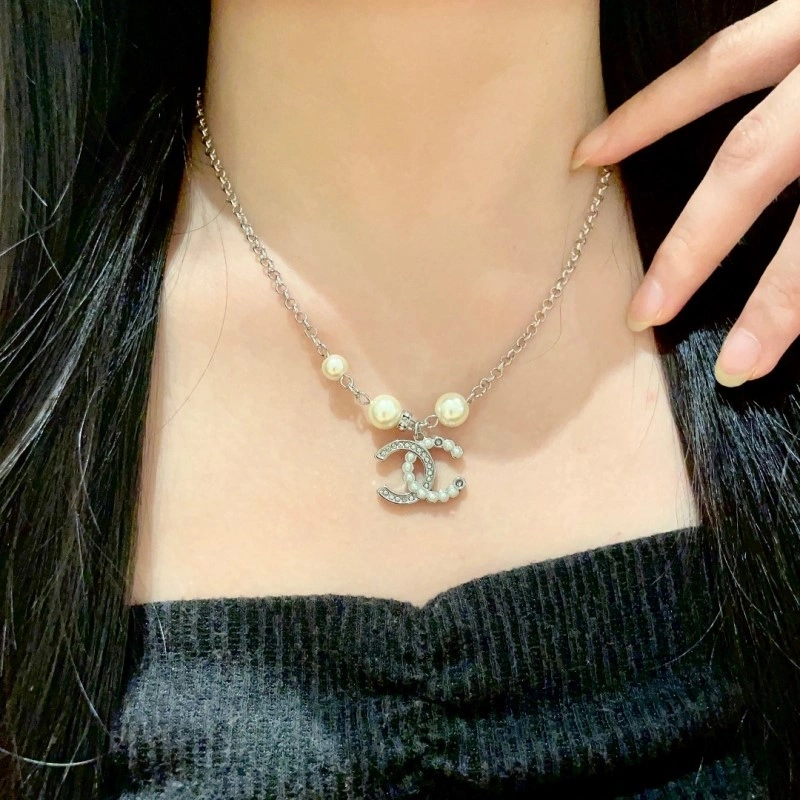 Chanel Necklaces Snug 218929