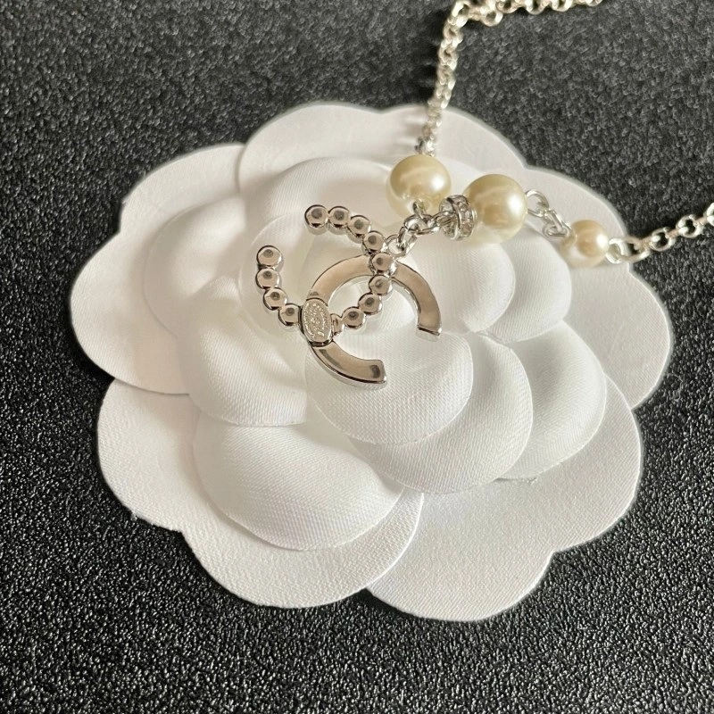 Chanel Necklaces Snug 218929