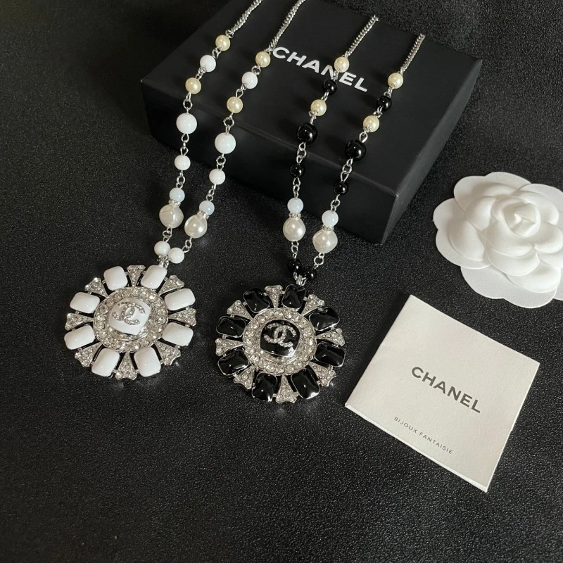 MoistureWicking Chanel Necklaces 218898