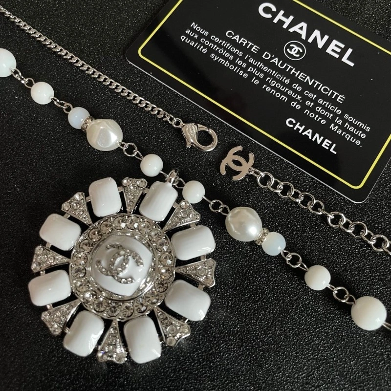 MoistureWicking Chanel Necklaces 218898