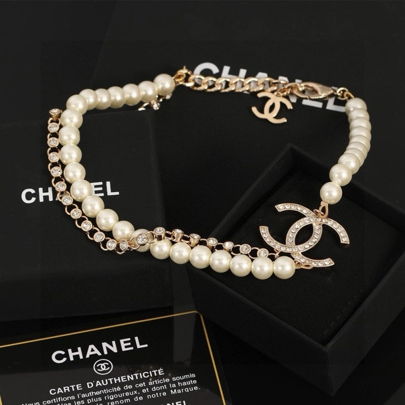 Unisex Chanel Necklaces 218910