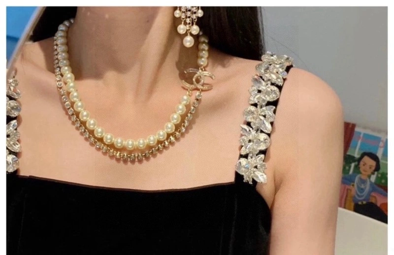 Unisex Chanel Necklaces 218910