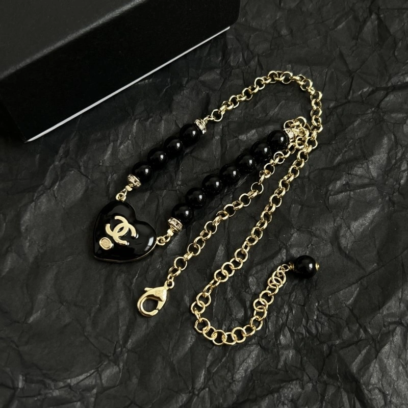 Chanel Necklaces Bright 218906