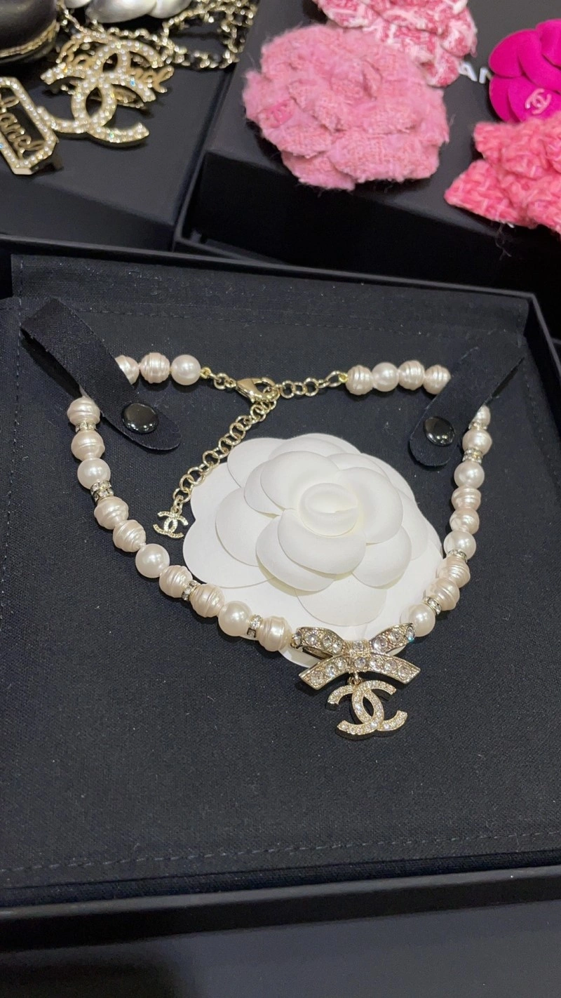 Casual Chanel Necklaces 218886