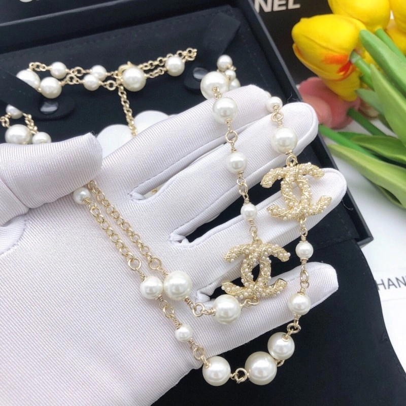 Modern Chanel Necklaces 218928