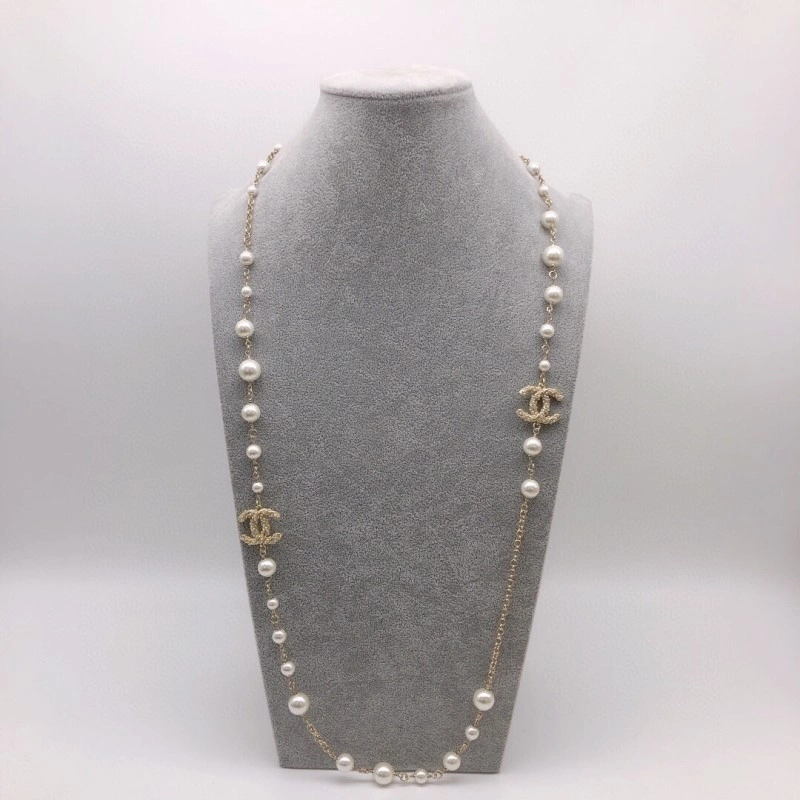 Modern Chanel Necklaces 218928