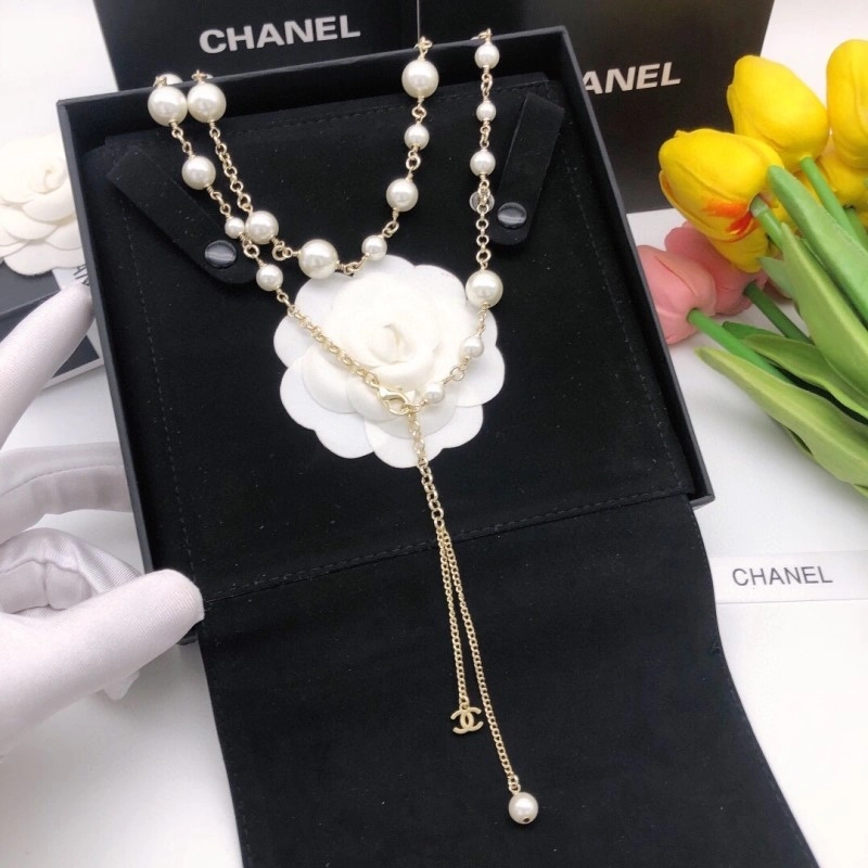 Modern Chanel Necklaces 218928
