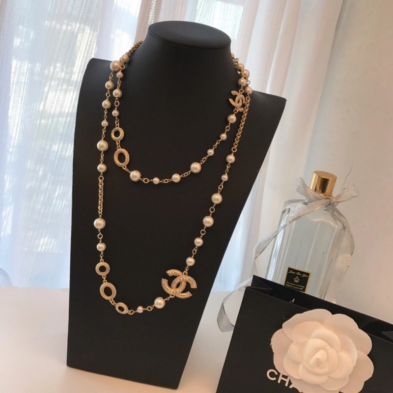 WellDesigned Chanel Necklaces 218893