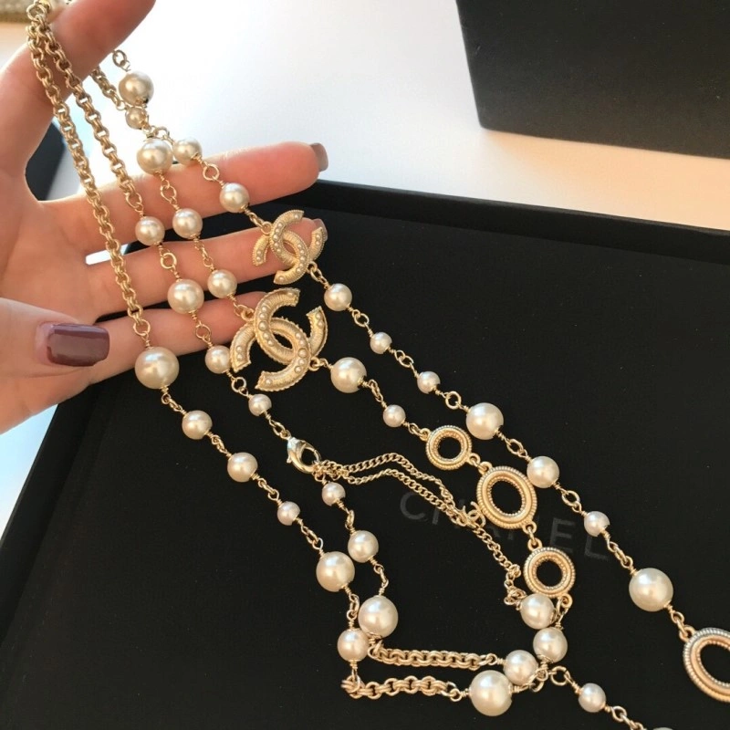 WellDesigned Chanel Necklaces 218893