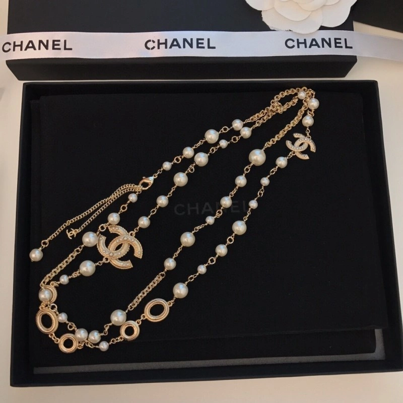 WellDesigned Chanel Necklaces 218893