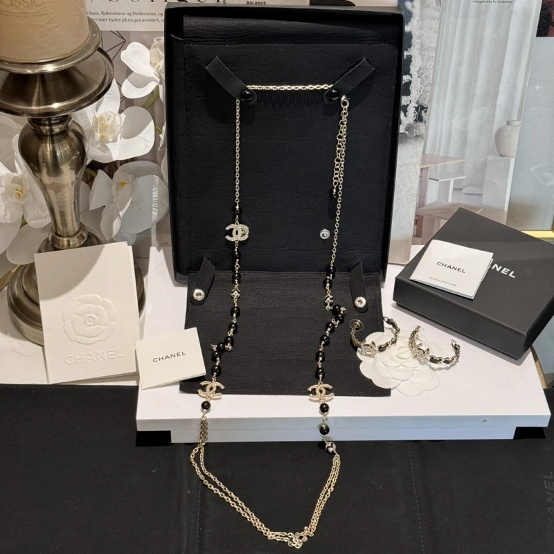 Bold Chanel Necklaces 218888