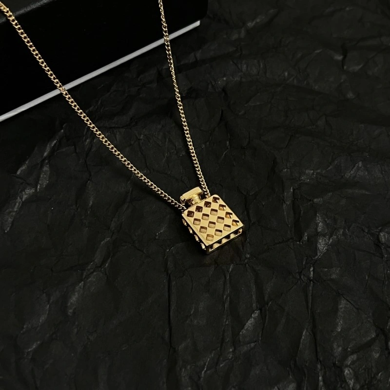 Compact Chanel Necklaces 218870