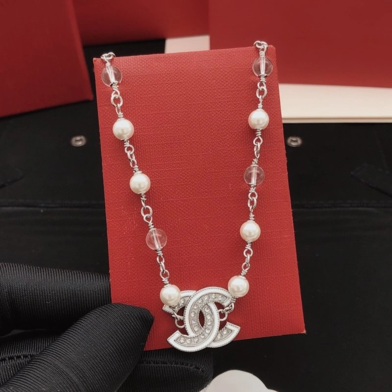 Sophisticated Chanel Necklaces 218862