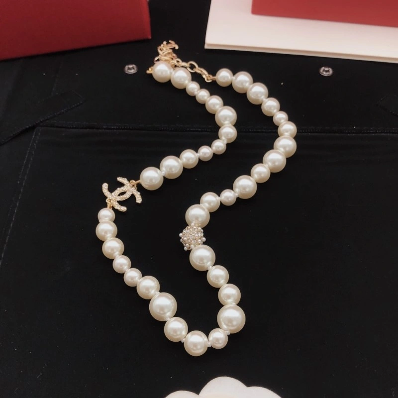 Trendsetting Chanel Necklaces 218859