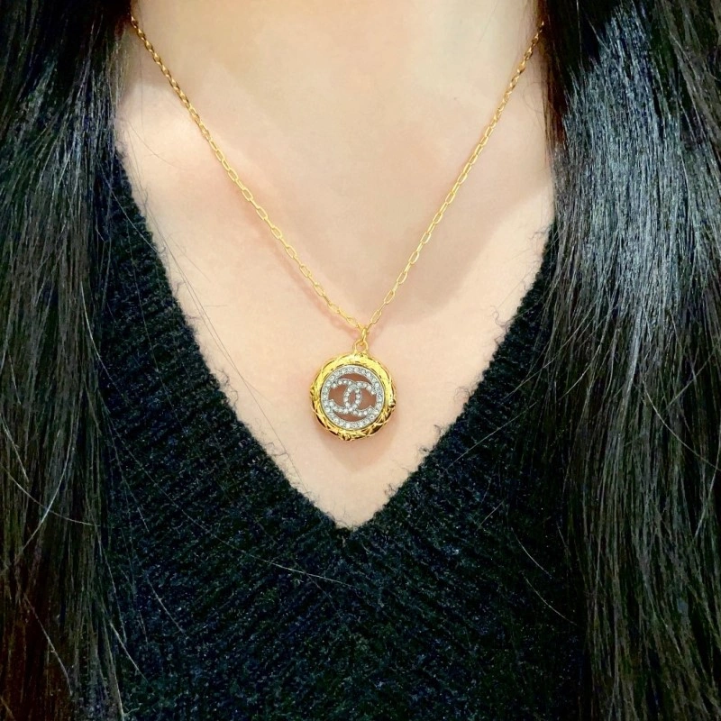 Chanel Necklaces Trendy 218863