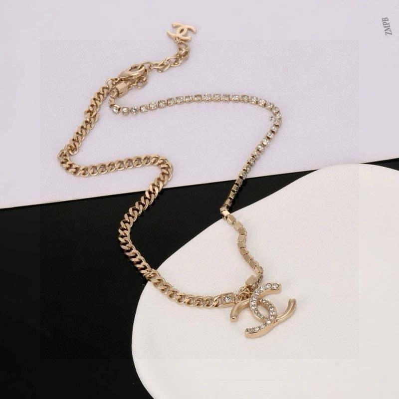 WrinkleFree Chanel Necklaces 218845