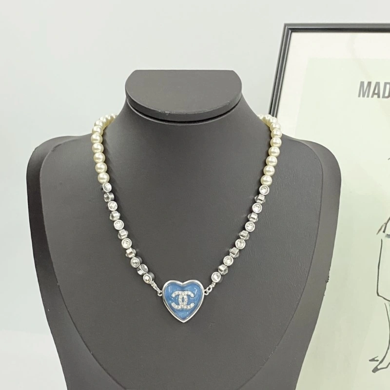 Chanel Necklaces Refined 218836