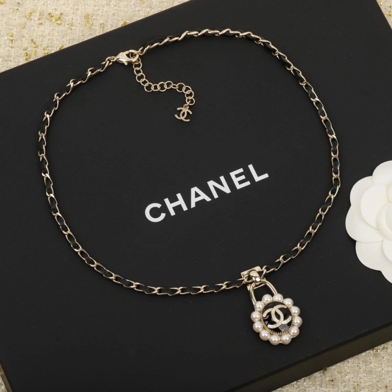 Chanel Necklaces Lightweight 218829