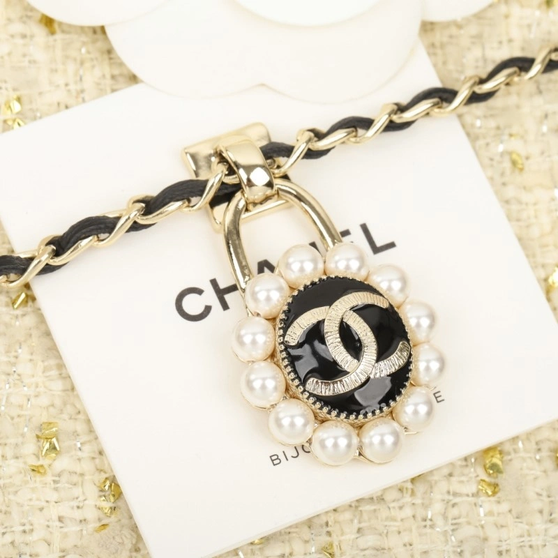 Chanel Necklaces Lightweight 218829