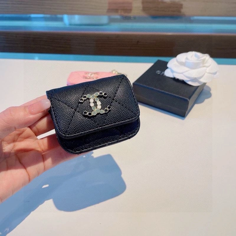 Stylish Chanel Ornaments 269256